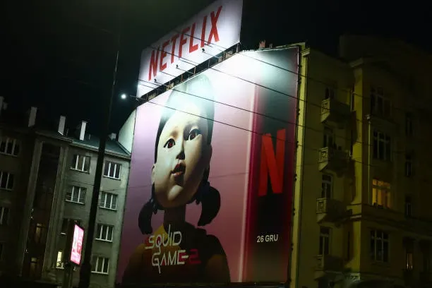 Imagen de portada del artículo El boom de las miniseries: el formato perfecto para no perder el tiempo